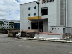 Gambas Avenue (D27), Factory #570523871